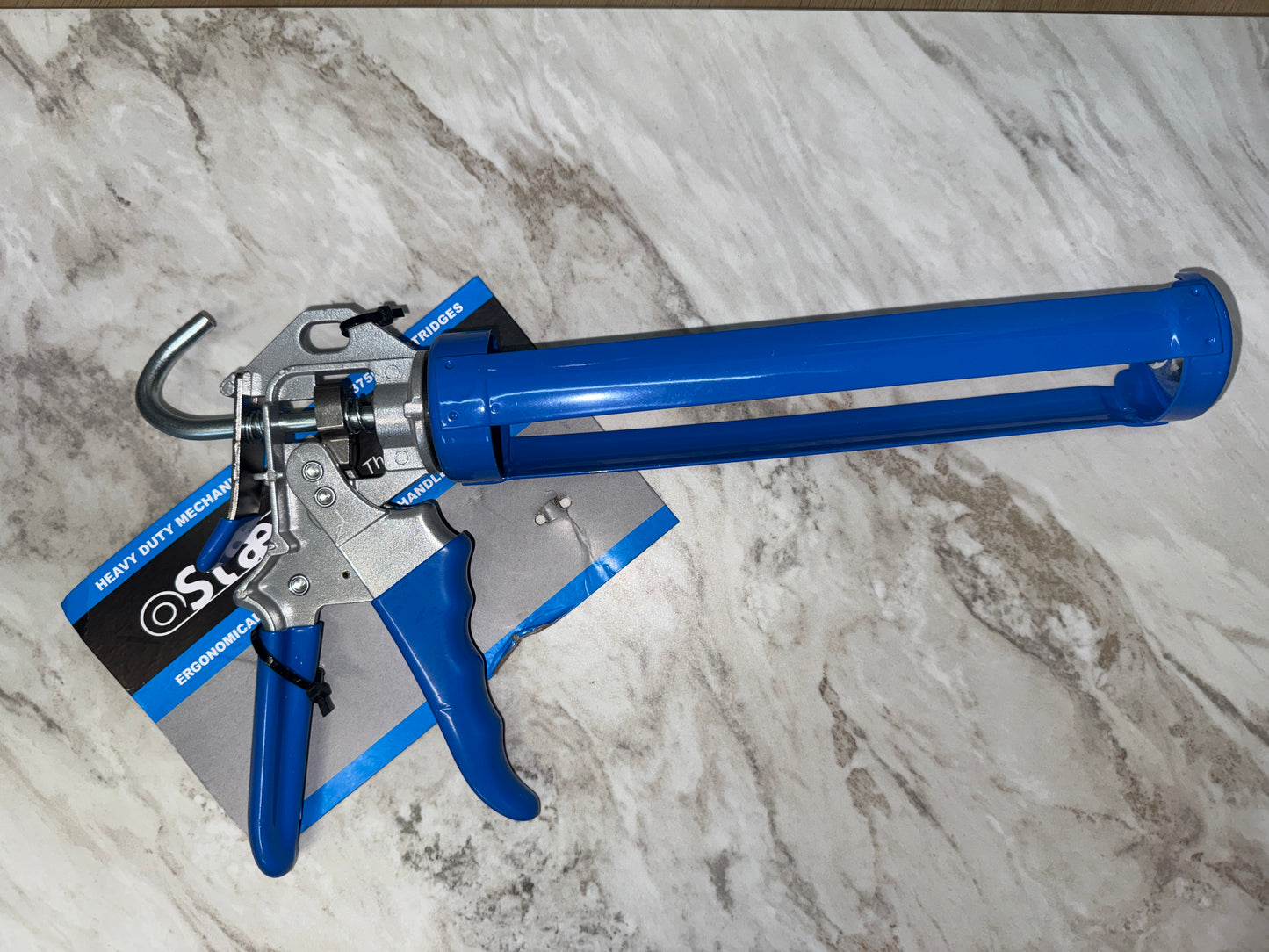 Caulking Gun - Professional