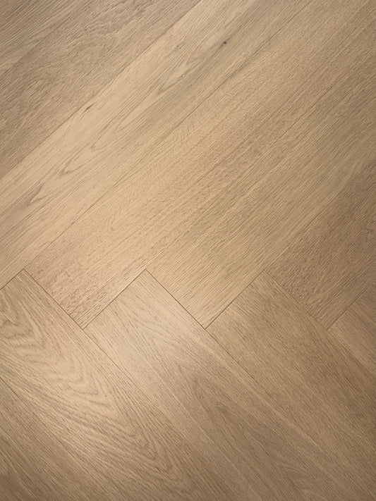 Duke 240 7407 | Herringbone